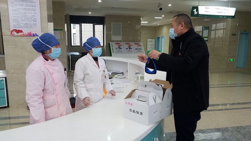 战 疫 后方,总有一些人和事让我们感动