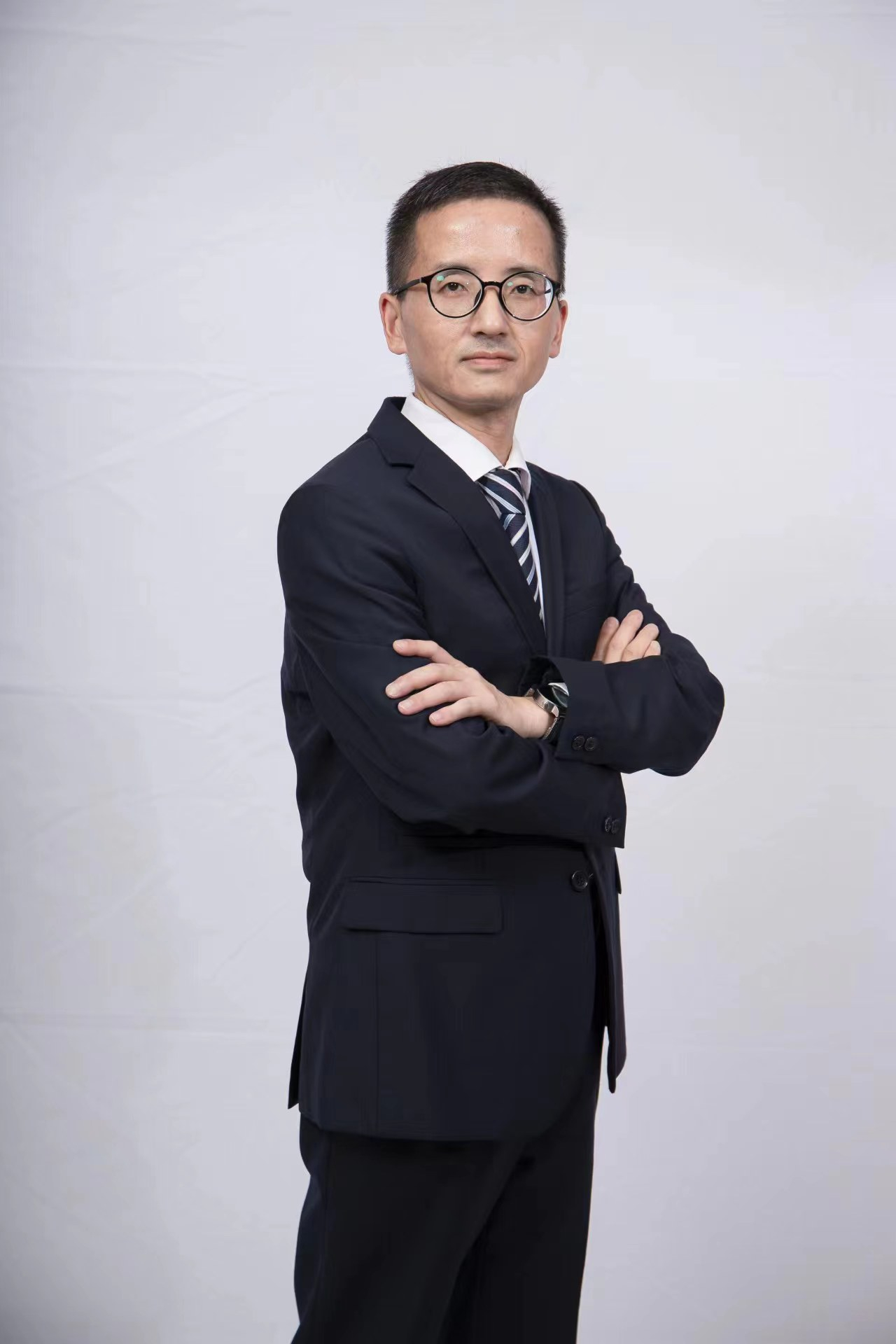 上海静安王洪敏律师一对一在线法律咨询